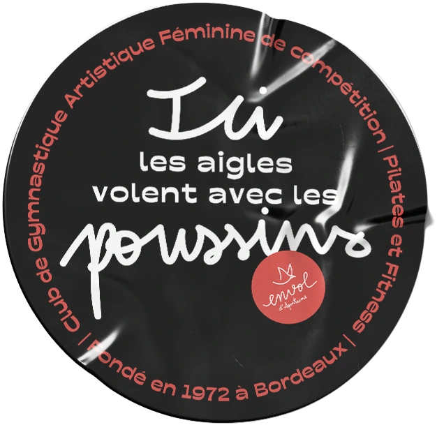 Ici les aigles volent avec les poussins !